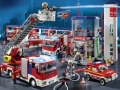 E13-Uitrukken-van-de-brandweer-Playmobil